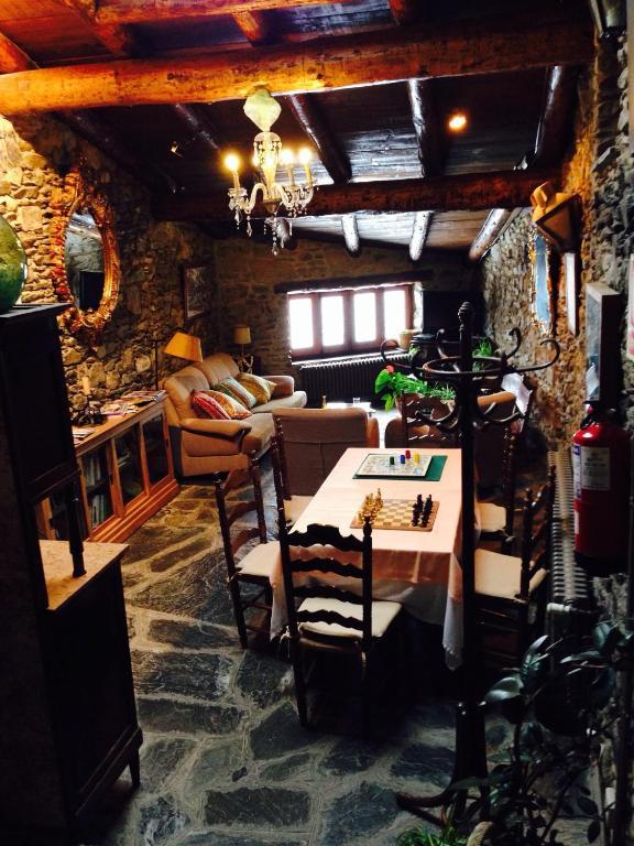 Hotel Can Borrell Meranges エクステリア 写真